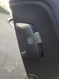 Listing 10 of 10 for 2024 Nuna Rava Car Seat suitable for 0-10yo child