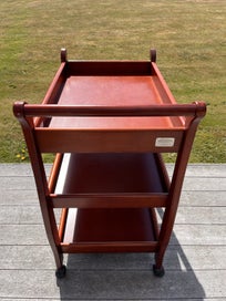 Listing 2 of 3 for Babyhood Change Table – Luxury Edition