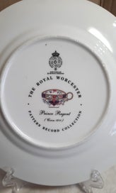 Listing 5 of 5 for Royal Worcester pattern record collection plate - Prince Regent circa 1811
