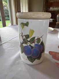 Listing 1 of 2 for Portmeirion Pomona canister