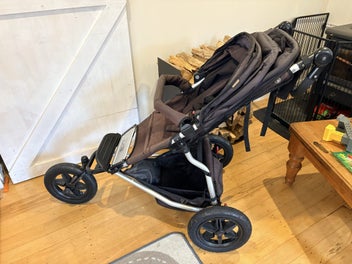 Listing 4 of 6 for Mountain Buggy All Terrain pram