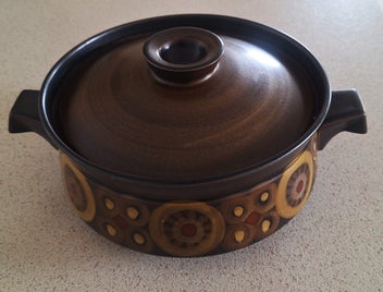 Listing 10 of 17 for <<< VINTAGE "DENBY - ARABESQUE " STONEWARE LIDDED DISH >>>