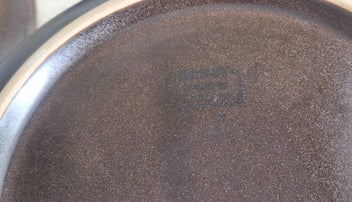 Listing 16 of 17 for <<< VINTAGE "DENBY - ARABESQUE " STONEWARE LIDDED DISH >>>