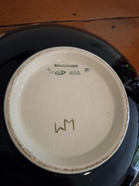 Listing 3 of 3 for Moorcroft bowl