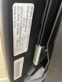 Listing 9 of 10 for Graco TrioGrow SnugLock 3 in 1 car seat