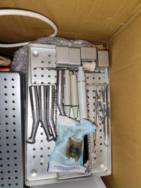 Listing 4 of 10 for dental equipment for complete surgery, good for starters or second surgery