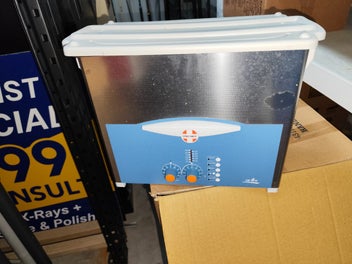 Listing 3 of 10 for dental equipment for complete surgery, good for starters or second surgery