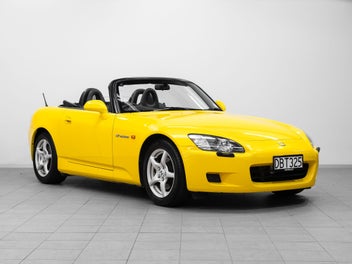 Honda S2000 2001 photo 2