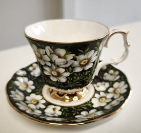 Listing 2 of 7 for Royal Albert "Mountain Avens" Cup & Saucer - Provincial Flowers Series