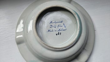 Listing 3 of 4 for Delft Ash tray