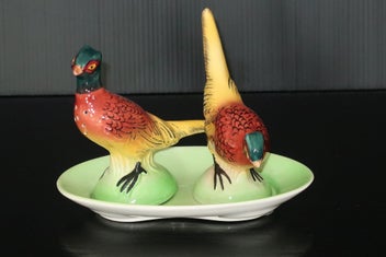 Listing 1 of 4 for ***VINTAGE CARLTON WARE "PHEASANT" SALT & PEPPER CRUET c1950***
