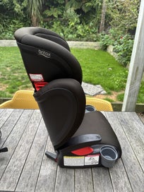 Listing 2 of 2 for Booster Seat