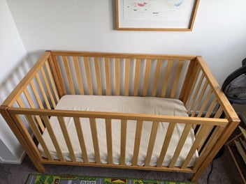 Listing 2 of 4 for Babyhood cot & Babyhood bamboo breathe ezy mattress