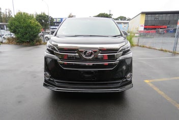Toyota Vellfire 2017 photo 3