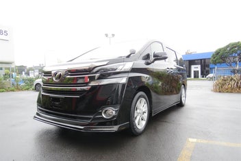 Toyota Vellfire 2017 photo 4