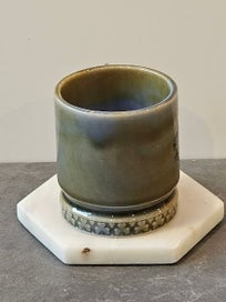 Listing 5 of 7 for Vintage Wade or Ireland Clover Leaf Fringed Mug with Irish Country Scene.