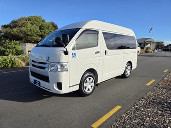 Toyota Hiace 2019 photo 4