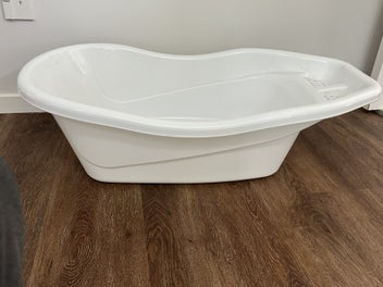 Listing 3 of 6 for Baby bathtub, bouncinette and 2 potties