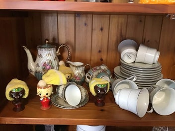 Listing 1 of 1 for Potterymixed