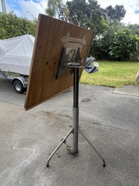 Listing 4 of 8 for Drawing Table