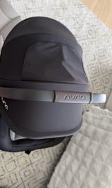 Listing 3 of 5 for Nuna Arra Next Capsule