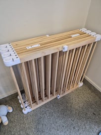 Listing 1 of 4 for Playpen Solid Timber As New