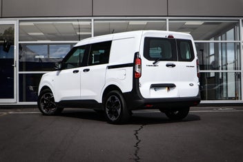 Ford Courier 2025 photo 4