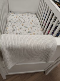 Listing 8 of 8 for Touchwood cot