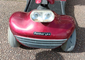 Listing 4 of 6 for Invercare Panther LX-4 Mobility Scooter
