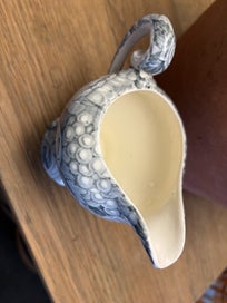 Listing 2 of 3 for A perfect vintage MYOTT SON & Co jug "Appletime"