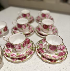 Listing 6 of 9 for Old English Rose Royal Albert ~ full tea set