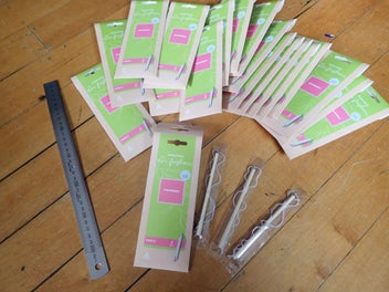 Listing 1 of 1 for RRP$5 paper stick car air fresheners STRAWBERRY hanging x1 pack