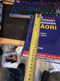 Listing 2 of 6 for modern Maori dictionary $1!!!