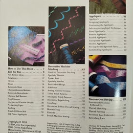 Listing 3 of 15 for Singer Sewing Crafts Creative Gifts & Projects Step-by-step Book