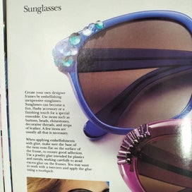 Listing 6 of 15 for Singer Sewing Crafts Creative Gifts & Projects Step-by-step Book