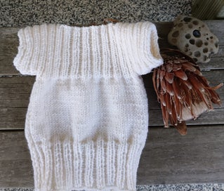 Listing 1 of 1 for Tuis Nest Babyknitware