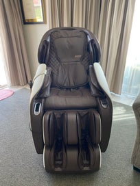 Listing 2 of 8 for IRest Massage Chair