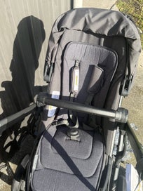 Listing 6 of 13 for Uppababy Vista V3 - Complete Set