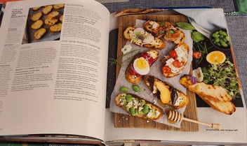 Listing 3 of 20 for ESSENTIAL *VOL 1 SAVOURY ANNABEL LANGBEIN BEST EVER MEALS FOR BUSY LIVES HDBK