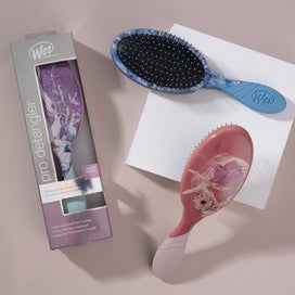 Listing 3 of 5 for WetBrush Pro Ocean Reef Detangler - Purple