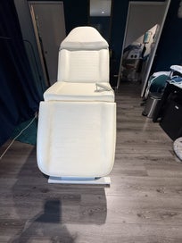 Listing 5 of 7 for Electric Beauty Bed