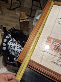 Listing 5 of 6 for Footrot flats leisure park wall hanging $1!!!