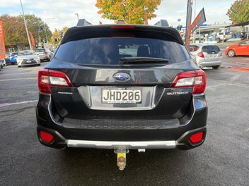 Subaru Outback 2015 photo 5