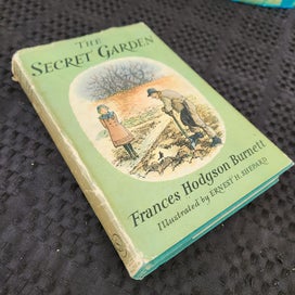 Listing 2 of 5 for RARE - The Secret Garden 1956