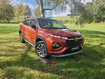 Suzuki Fronx 2026 photo 2