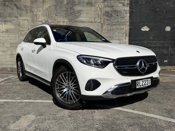 Mercedes-Benz Glc 200 2025 photo 2