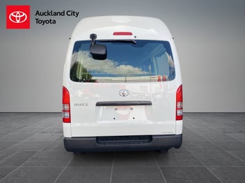 Toyota Hiace 2025 photo 5