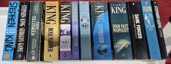 Listing 2 of 6 for 12x Stephen King Books