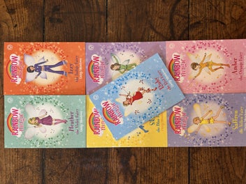 Listing 2 of 4 for Rainbow Magic 21 Book Pack