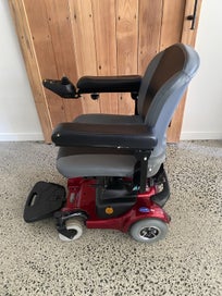 Listing 5 of 9 for Invacare Powerchair